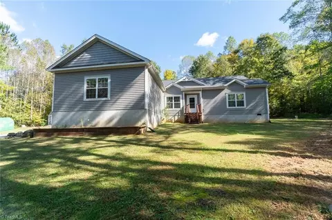 120 Pine Forest Dr, Elon, NC 27244