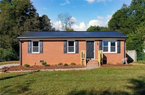 116 Larry Dr, Lexington, NC 27295