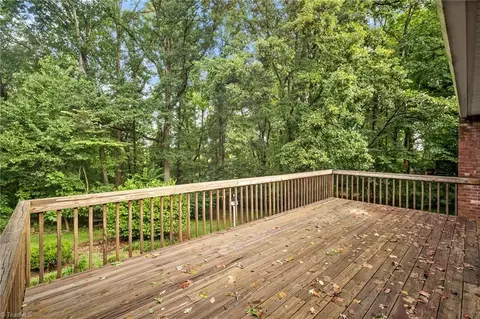 7442 Farmbrook Pl, Thomasville, NC 27360 photo 31
