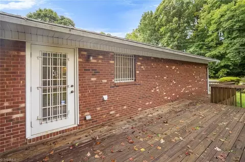 7442 Farmbrook Pl, Thomasville, NC 27360 photo 32