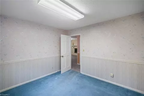 7442 Farmbrook Pl, Thomasville, NC 27360 photo 14