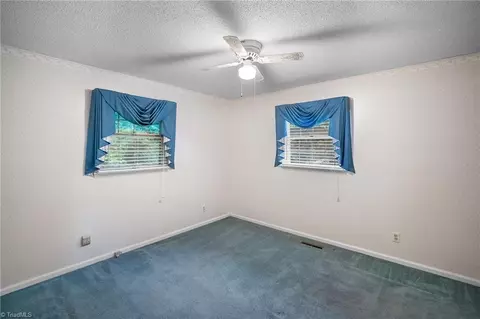 7442 Farmbrook Pl, Thomasville, NC 27360 photo 16