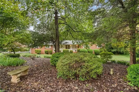 7442 Farmbrook Pl, Thomasville, NC 27360 photo 27