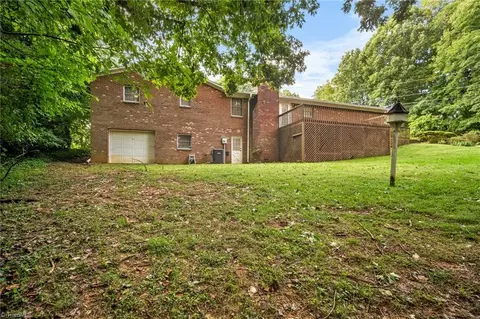 7442 Farmbrook Pl, Thomasville, NC 27360 photo 30