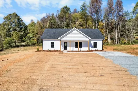 1450 Craver Rd, Lexington, NC 27295