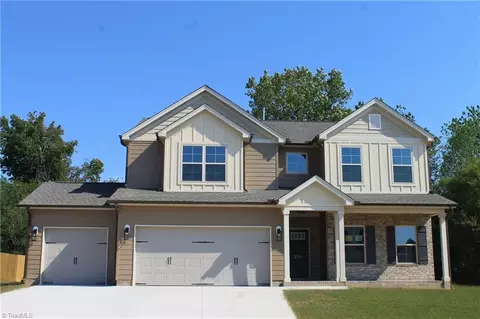 Exterior - 206 Royal Pines Dr, Trinity, NC 27370 photo 1 of 1