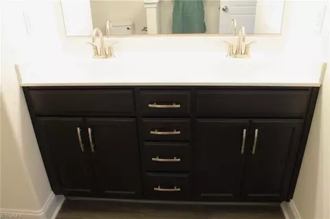 Bath - 206 Royal Pines Dr, Trinity, NC 27370 photo 2 of 3