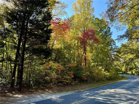 3625 Thayer Rd, Trinity, NC 27370 photo 2