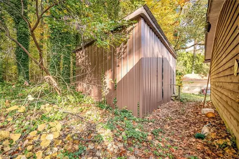 Exterior - 711 Baker Rd, High Point, NC 27263 photo 4 of 5