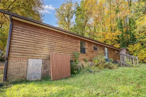 Exterior - 711 Baker Rd, High Point, NC 27263 photo 5 of 5