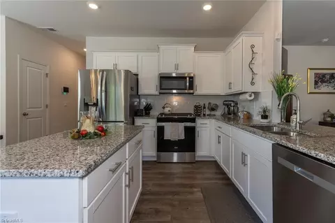 Kitchen - 6822 Bellawood Dr, Trinity, NC 27370 photo 1 of 7