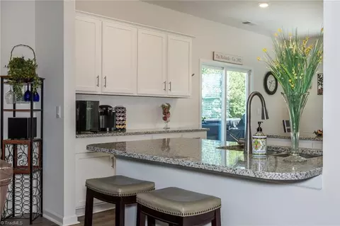 Kitchen - 6822 Bellawood Dr, Trinity, NC 27370 photo 4 of 7