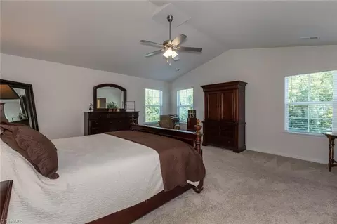 Bedroom - 6822 Bellawood Dr, Trinity, NC 27370 photo 2 of 7