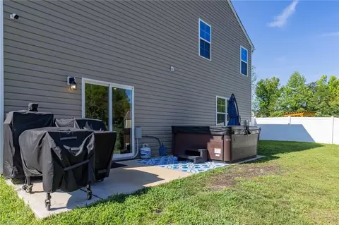 Exterior - 6822 Bellawood Dr, Trinity, NC 27370 photo 5 of 7