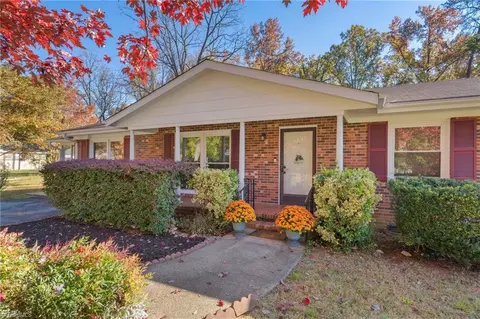 3507 Hartford St, Winston Salem, NC 27106