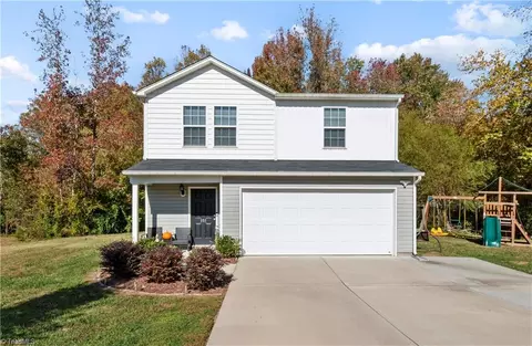 151 Old Walnut Ln, Lexington, NC 27295