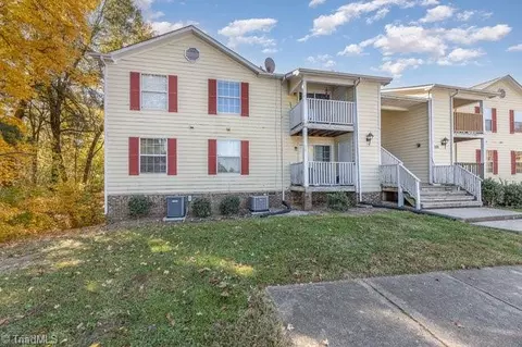 521 Mystic Dr #C, Greensboro, NC 27406