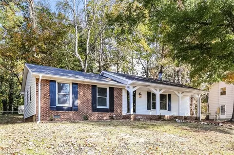 612 Clark Ave, Greensboro, NC 27406