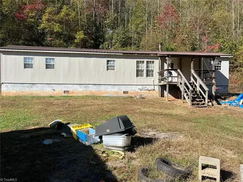 1741 Marley Ford Rd N, Ferguson, NC 28624