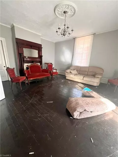 Living - 77 Broad St, Milton, NC 27305 photo 1 of 2