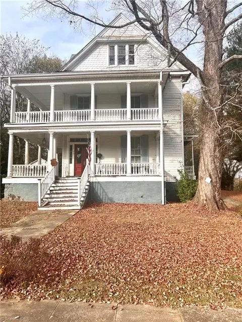 Exterior - 77 Broad St, Milton, NC 27305 photo 2 of 6