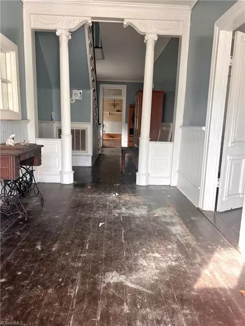 Entry Way - 77 Broad St, Milton, NC 27305 photo 1 of 2