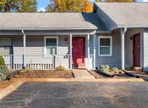 1641 Windsong Ct, Winston Salem, NC 27127