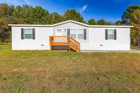 1241 Fork Creek Mill Rd, Seagrove, NC 27341