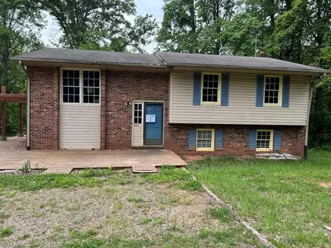 655 Salem Church Rd, Patrick Springs, VA 24133