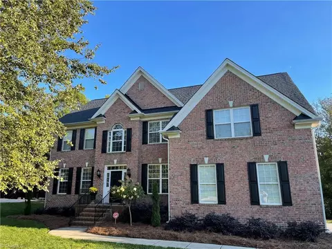 3105 Owls Roost Rd, Greensboro, NC 27410