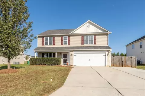 7051 Texas Blvd, Thomasville, NC 27360