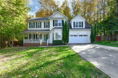 4204 Cove Ct, High Point, NC 27265