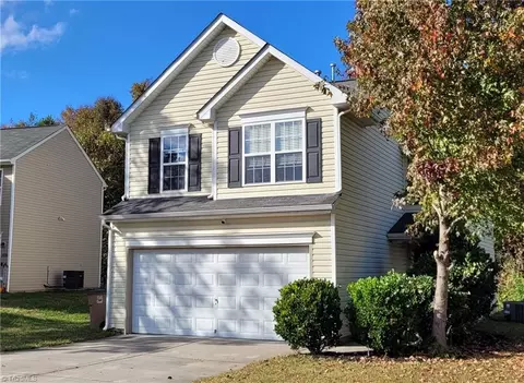 1032 Quinlan Dr, Greensboro, NC 27406