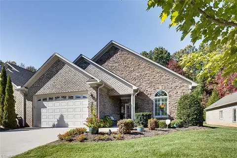2413 Waterside Dr, Asheboro, NC 27203