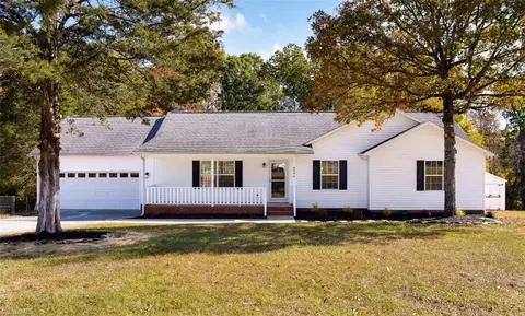 4470 Jerry St, Trinity, NC 27370