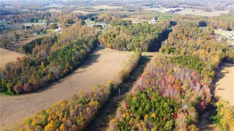 0 Pine St W, Mount Airy, NC 27030