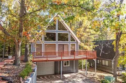 1924 Chateau Rdg, Winston Salem, NC 27103