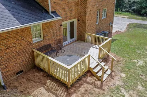 Exterior - 183 Bentbrook Dr, Advance, NC 27006 photo 4 of 8