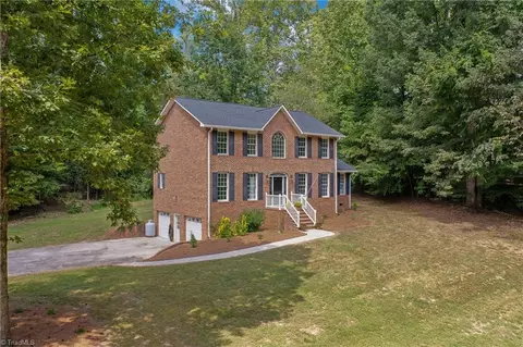 Exterior - 183 Bentbrook Dr, Advance, NC 27006 photo 2 of 8