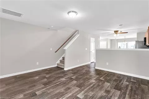 458 Sandybrooke Dr, High Point, NC 27265 photo 11