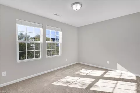 458 Sandybrooke Dr, High Point, NC 27265 photo 17