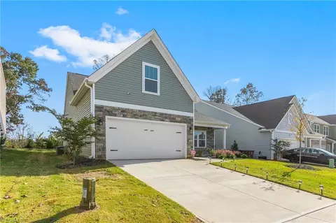 5604 Baverhof Dr, Greensboro, NC 27405