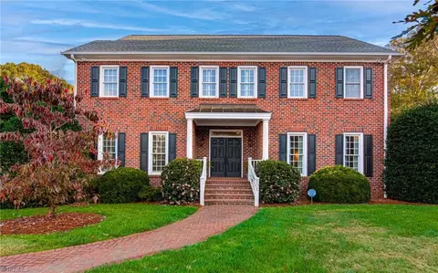 101 Westhaven Cir, Winston Salem, NC 27104
