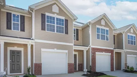 5409 Avery Dr, Trinity, NC 27370