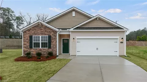 979 Ed Rickard Rd, Lexington, NC 27295
