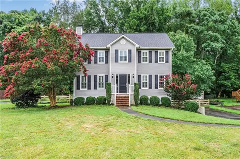 5712 Spice Meadow Ln, Winston Salem, NC 27106