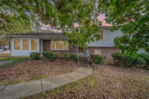 3050 Airport Rd, Winston Salem, NC 27105