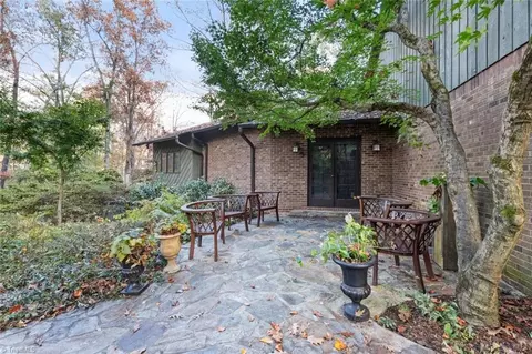 3430 Buena Vista Rd, Winston Salem, NC 27106