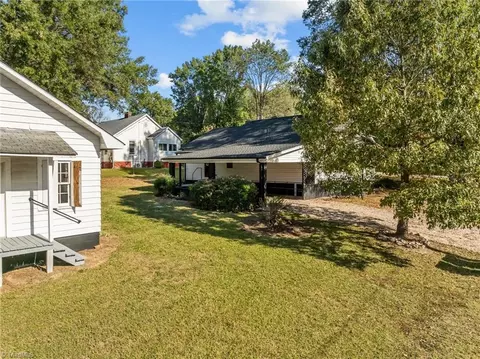 Exterior - 710 Packard Ave, Kannapolis, NC 28083 photo 7 of 12