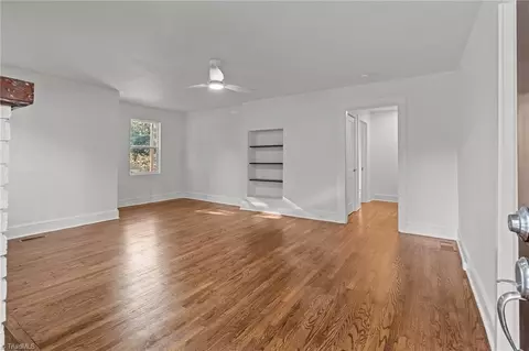 Living - 710 Packard Ave, Kannapolis, NC 28083 photo 1 of 3